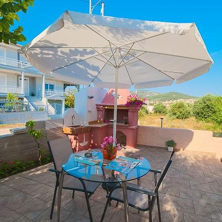 Villa Kaiti ลิเมนาเรีย ภายนอก รูปภาพ
